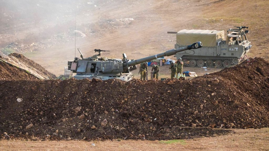 Israel reporta ataques desde Siria y el Libano