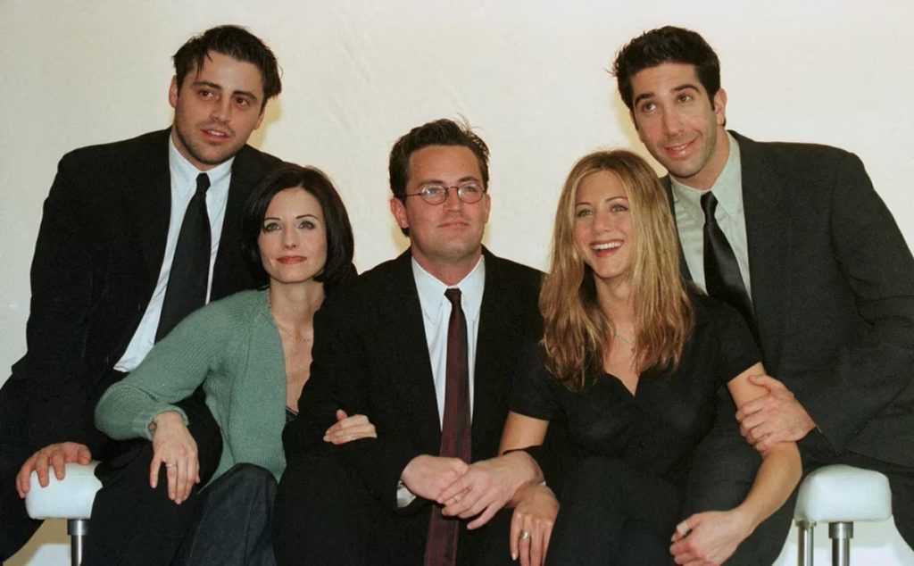 Jennifer Aniston y Matthew Perry desarrollaron una estrecha amistad durante las grabaciones de Friends1