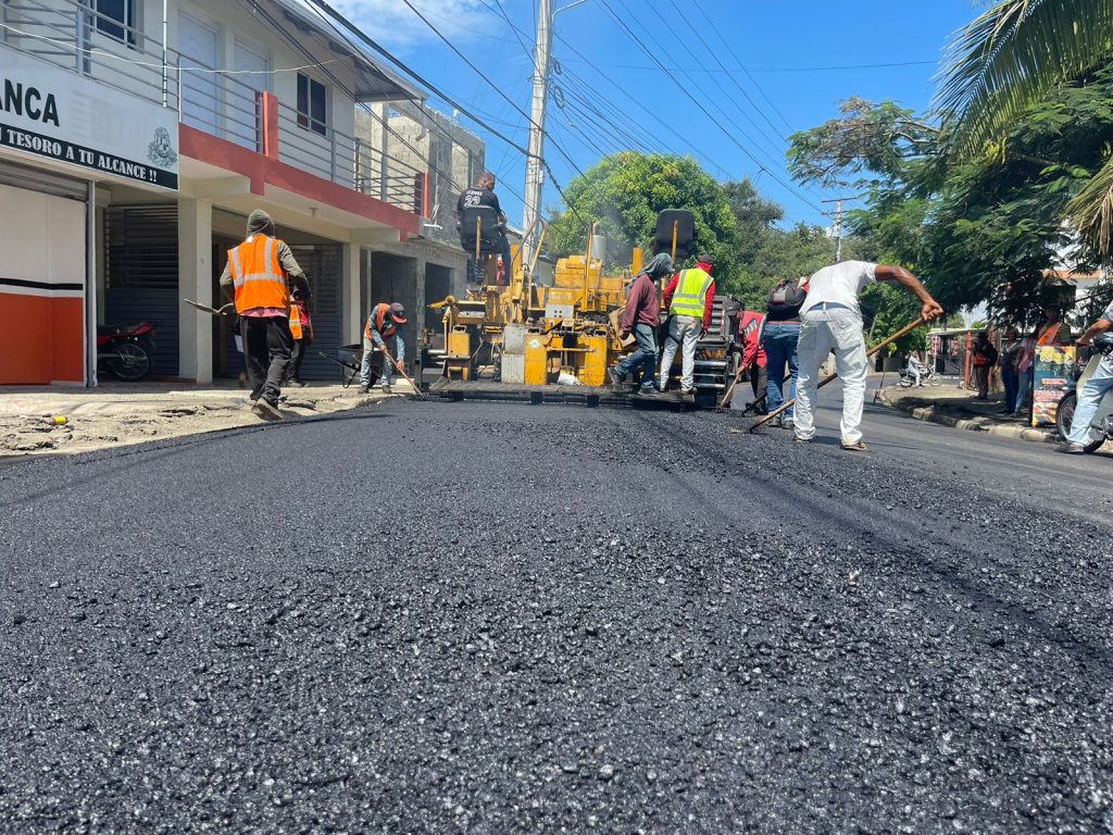 Obras Públicas inicia programa de asfaltado en Puñal Santiago asfaltado en Punal Santiago