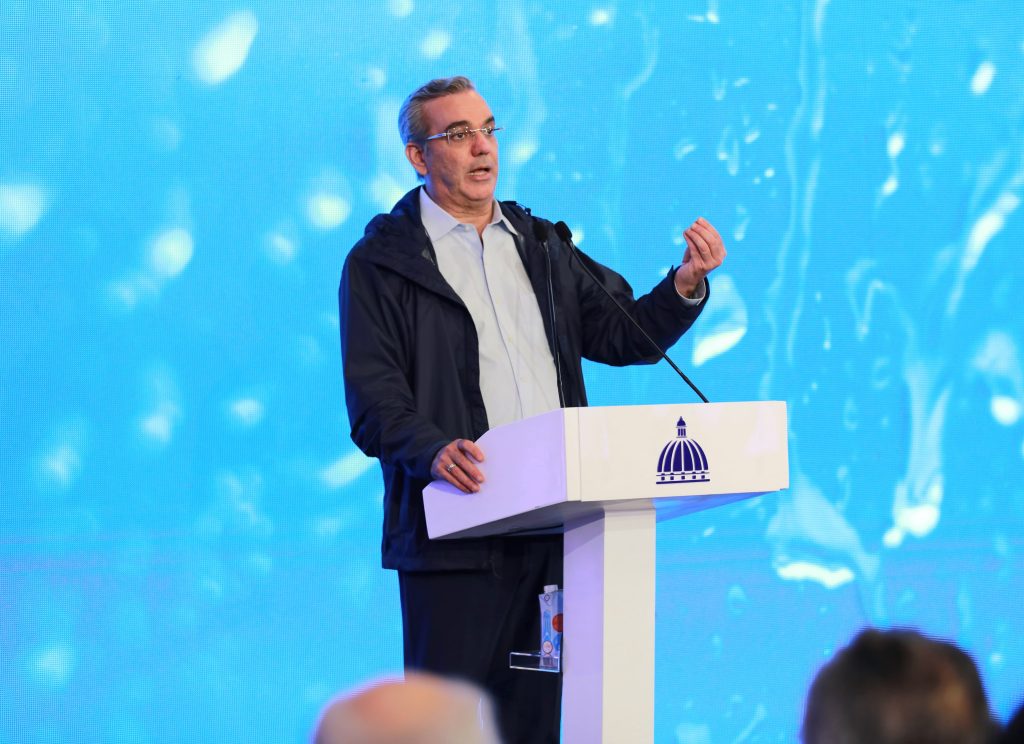 Presidente Abinader dijo que fueron 23 años en que no se actuó y yo cargo con 3 de esos 23 Abinader dijo que fueron 23 anos en que no se actuo y yo cargo con 3 de esos 23