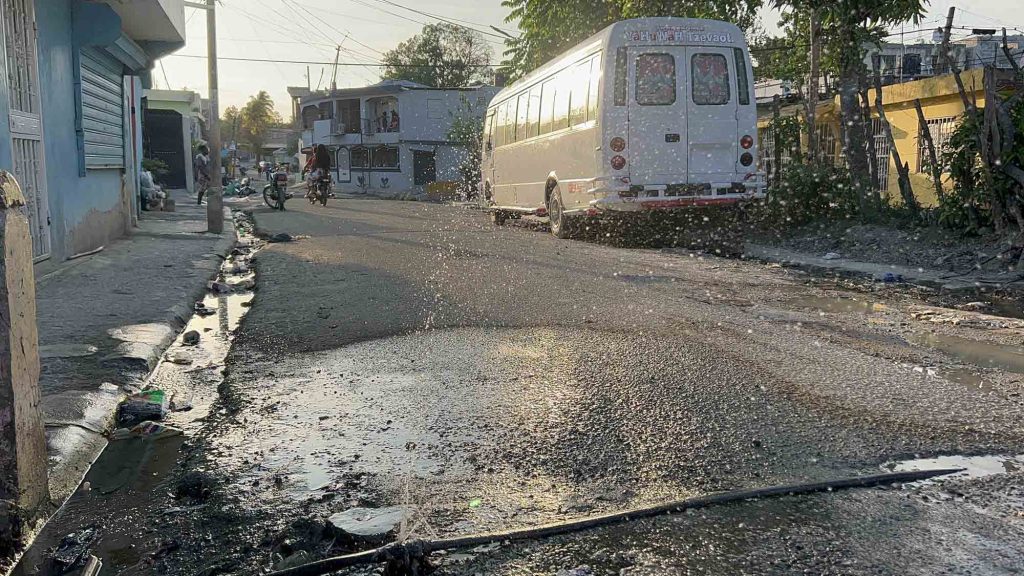 Cancino Adentro intentan volver a la normalidad tras inundaciones