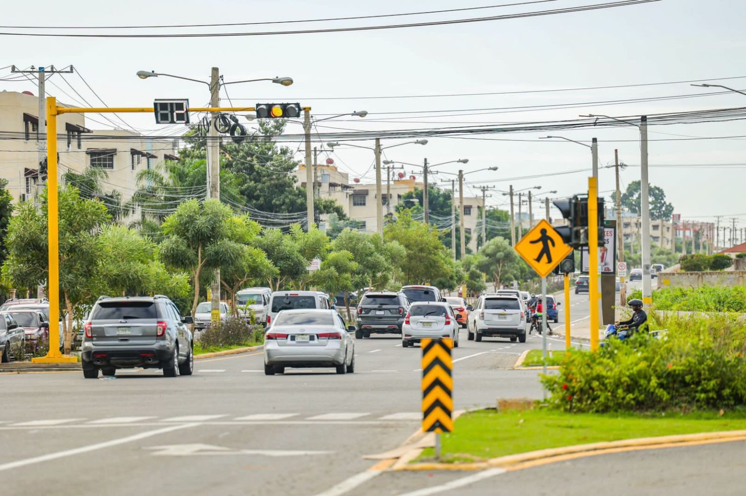 Avenida Freddy Beras Goico antigua Hipica