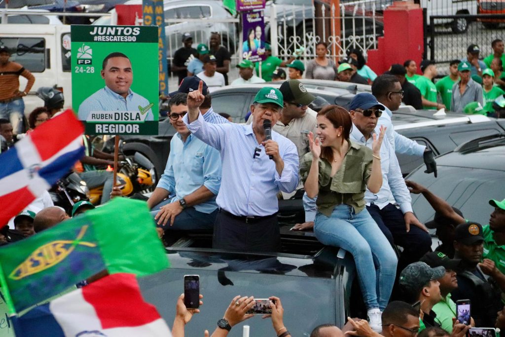 Leonel asegura que con la juventud y la mujer, arrasará en elecciones de 2024 Leonel asegura que con la juventud y la mujer arrasara en elecciones de 2024