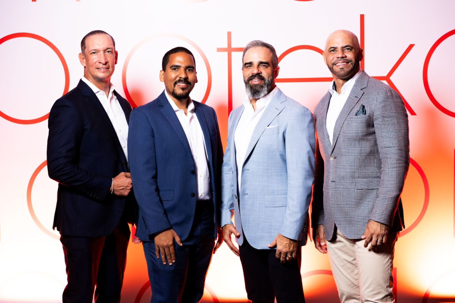 Qtek revela innovaciones y amplia capacidades de servicios