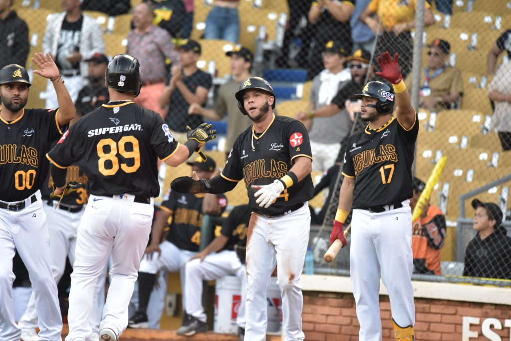 Águilas Cibaeñas derrotan los Tigres y avanzan al quinto lugar Yadiel Hernnandez eljacaguero