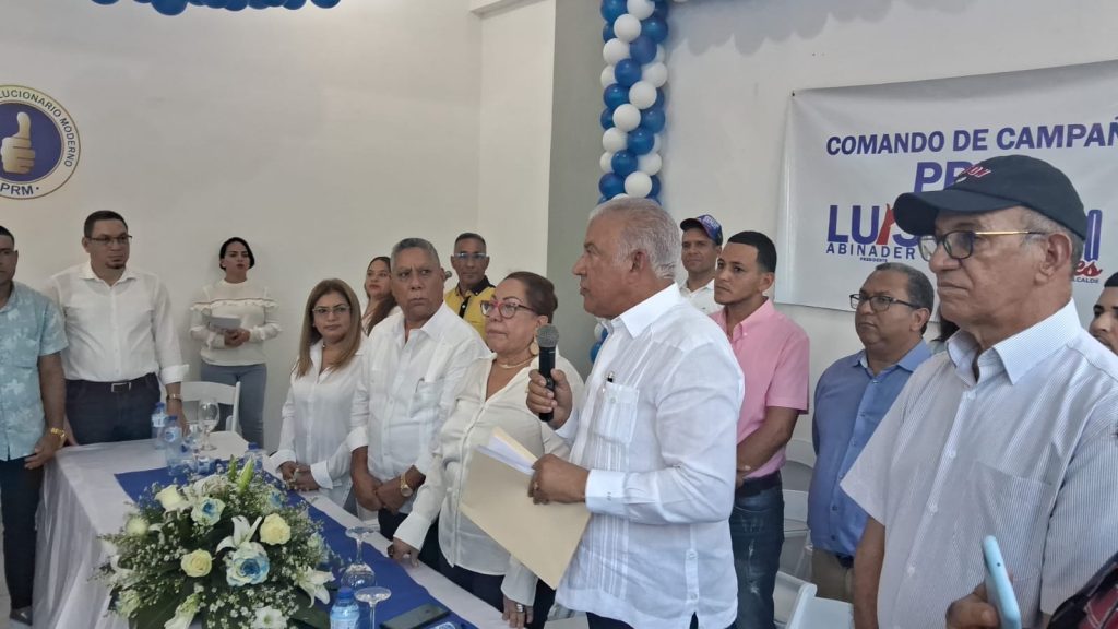 PRM vaticinan continuidad de Alfredo Reyes