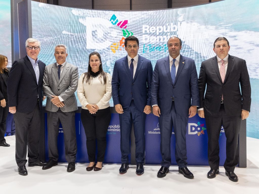 Formalizan acuerdo para construir dos hoteles en Punta Bergantín por más de 200 millones de dólares banreservas turismo y hoteles en Punta Bergantin