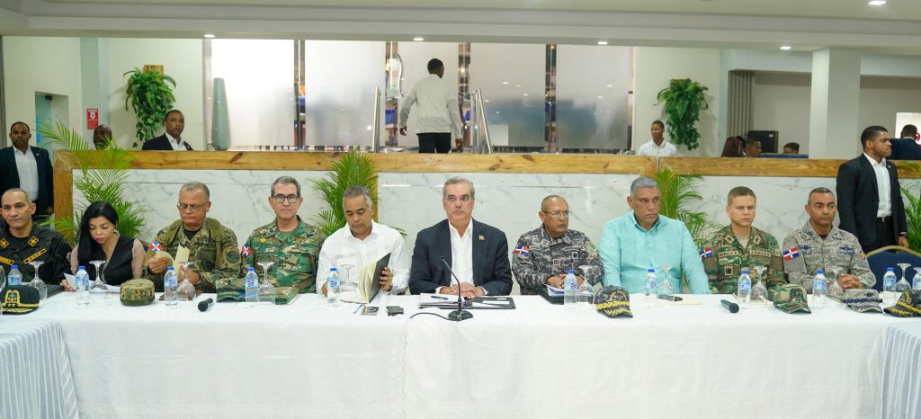 Abinader encabeza reunion de seguimiento