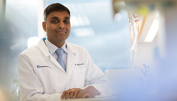 Alok Khorana M.D. oncologo de Cleveland Clinic e investigador principal del estudio