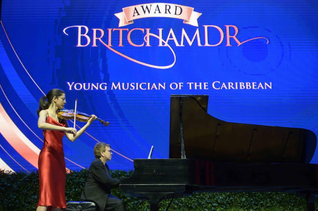 Danira Rodriguez Purcell de Puerto Rico finalista de la categoria Young Professional del Britcham