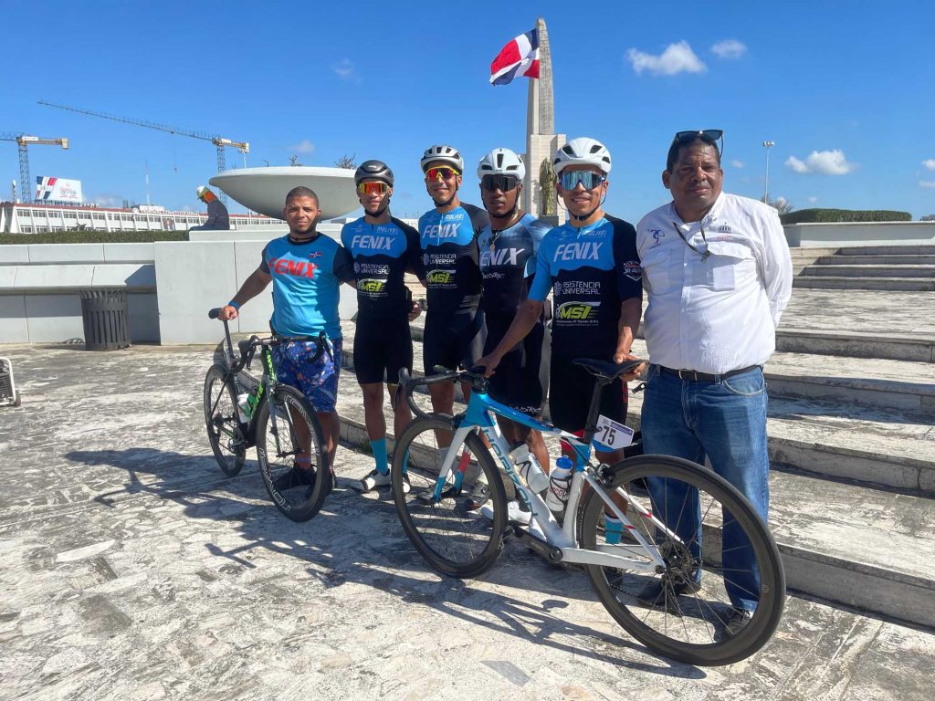 Fenix Vuelta 2024 1