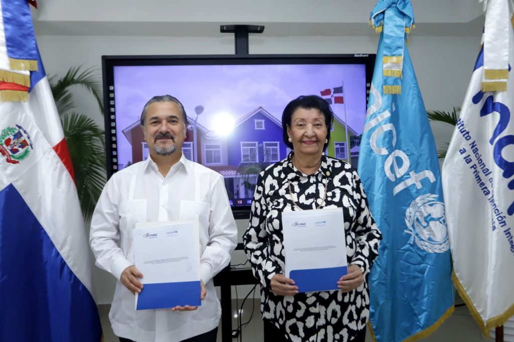 INAIPI y UNICEF acuerdan fortalecer el modelo de atención integral a la primera infancia INAIPI y UNICEF acuerdan fortalecer el modelo de atencion integral a la primera infancia1