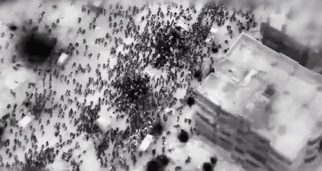 Israel dispara contra una multitud que recogía comida en un incidente con más de 100 muertos en Gaza Israel dispara contra una multitud que recogia comida en una agresion con mas de 100 muertos en Gaza