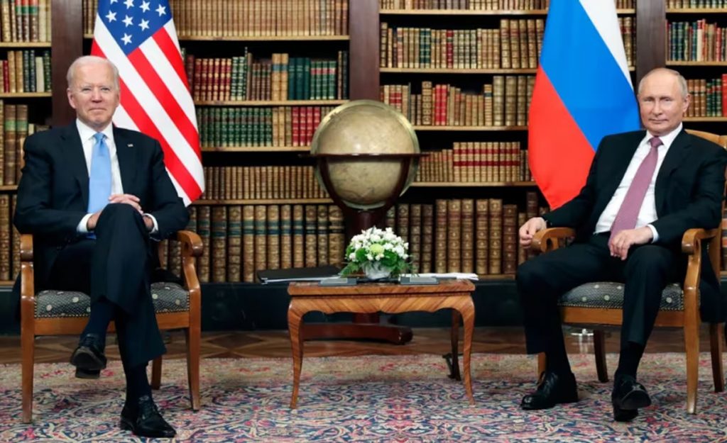 Joe Biden y Vladimir Putin eljacaguero