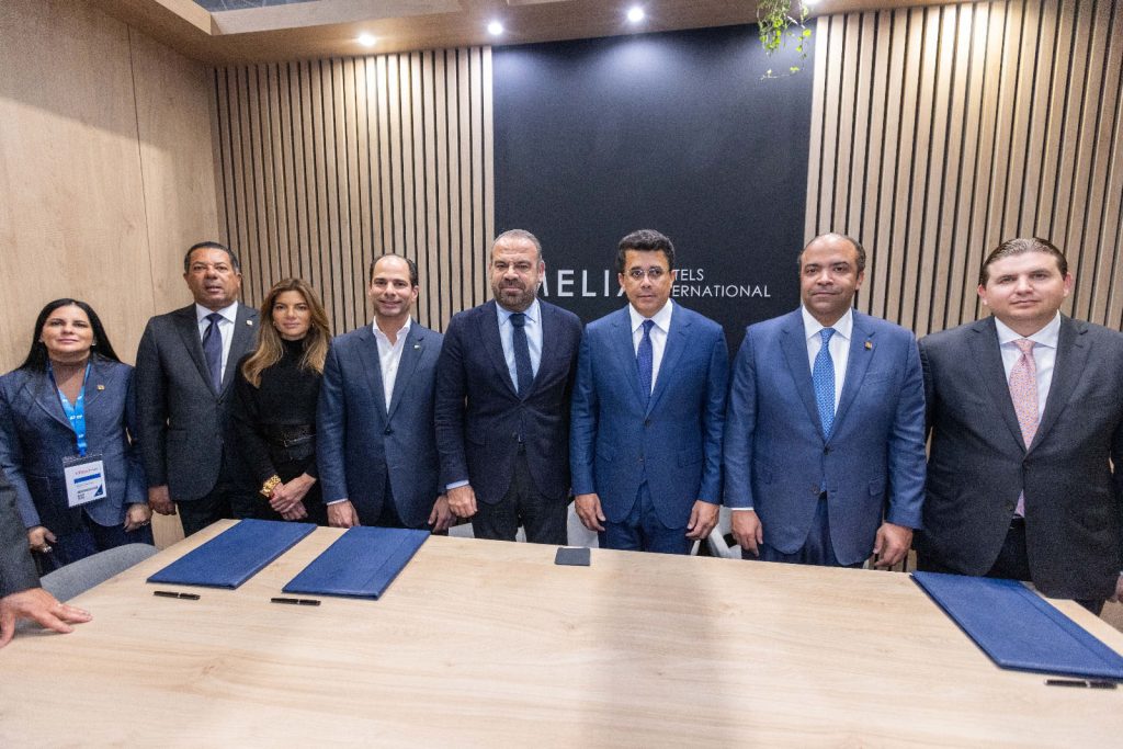 Melia Hotels International y Grupo Puntacana estudian un proyecto de 300 habitaciones hoteleras