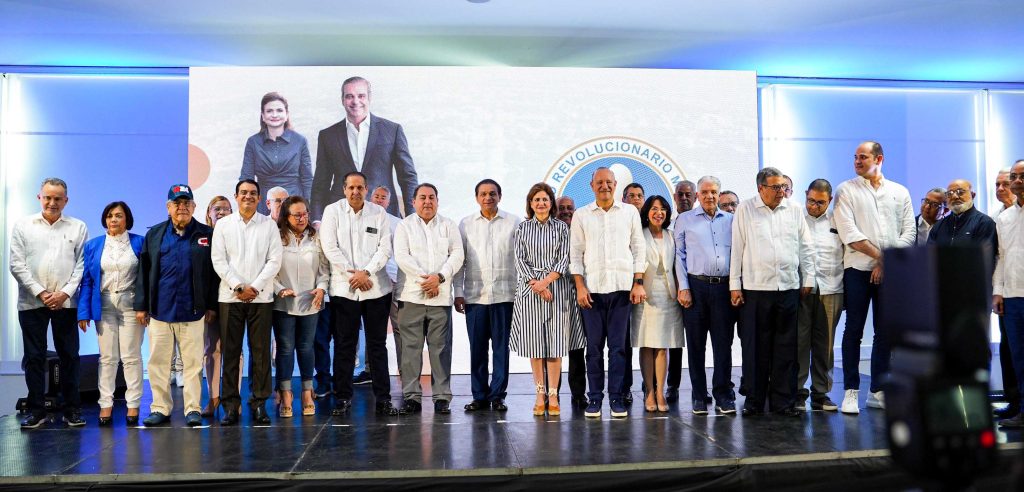 Frente de Salud del PRM anuncia su respaldo a Ulises Rodríguez y a Daniel Rivera Salud del PRM anuncia su respaldo a Ulises Rodriguez y a Daniel Rivera