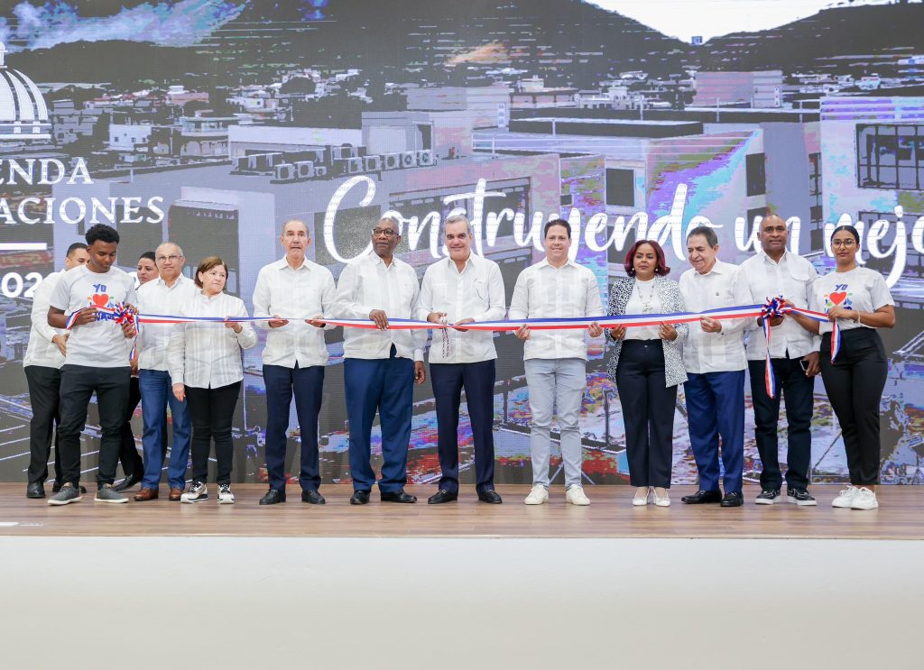 UASD dice Casa de Estudios vive era dorada al presidente Abinader UASD dice Casa de Estudios vive era dorada al presidente Abinader