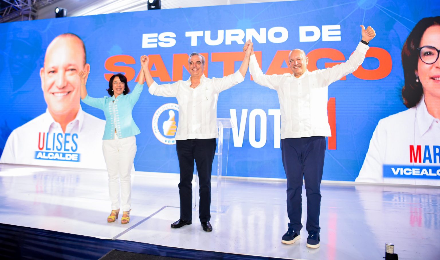 Ulises Rodriguez sera el proximo alcalde de Santiago