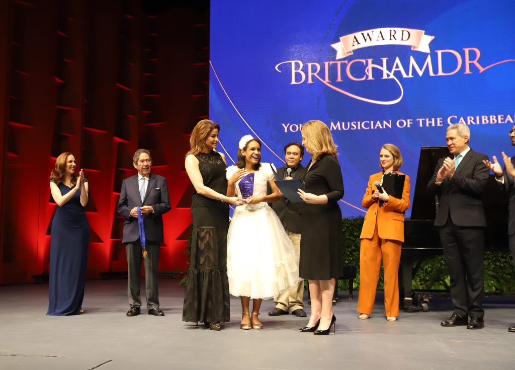musica clasica BritchamDR Young Musician of The Caribbean Award