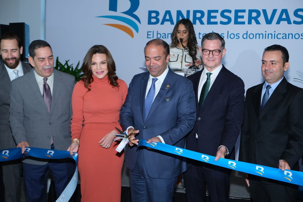 Banreservas inaugura feria inmobiliaria en NY y Lawrence con tasas fijas desde un 8