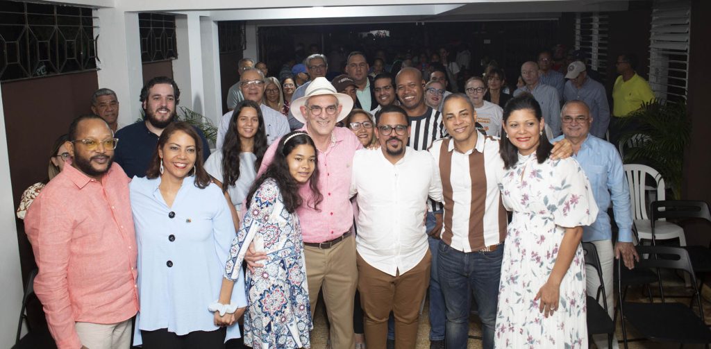 Horacio Lopez afirma sistema de pensiones es el negocio mas lucrativo para sus duenos