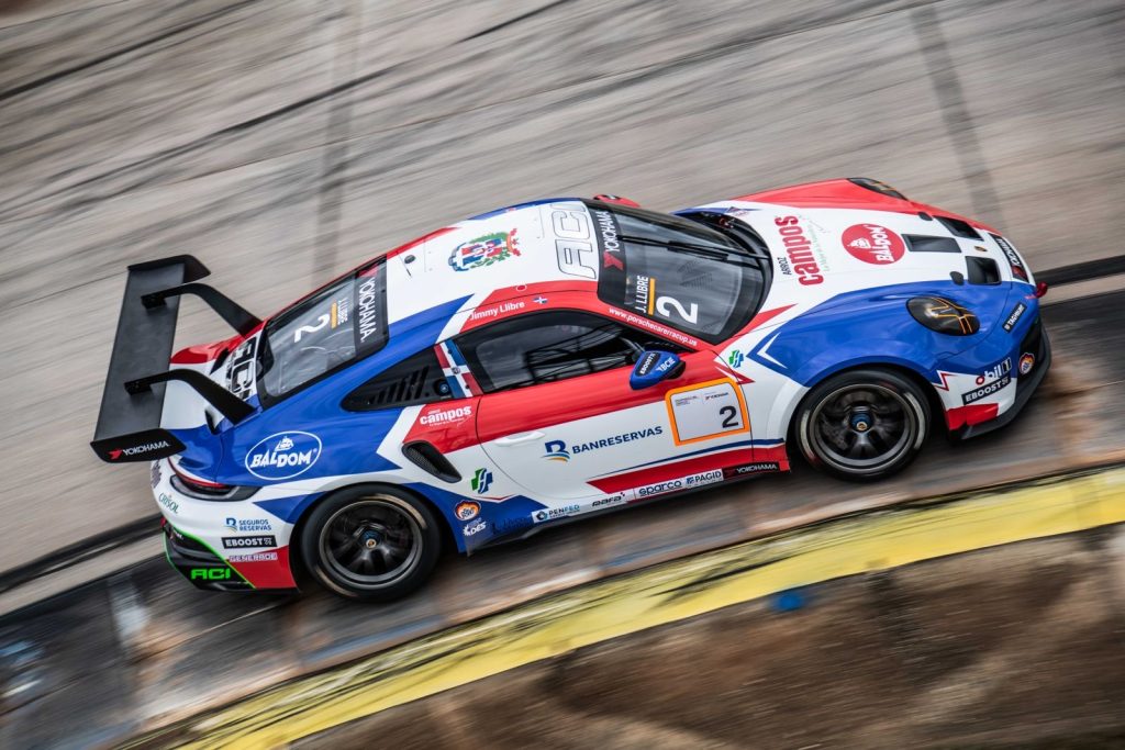 Jimmy Llibre en su porsche eljacaguero