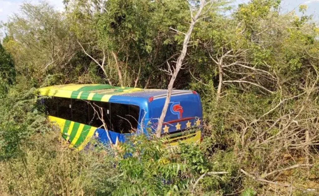 accidente de transito en carretera de Montecristi caribe tours