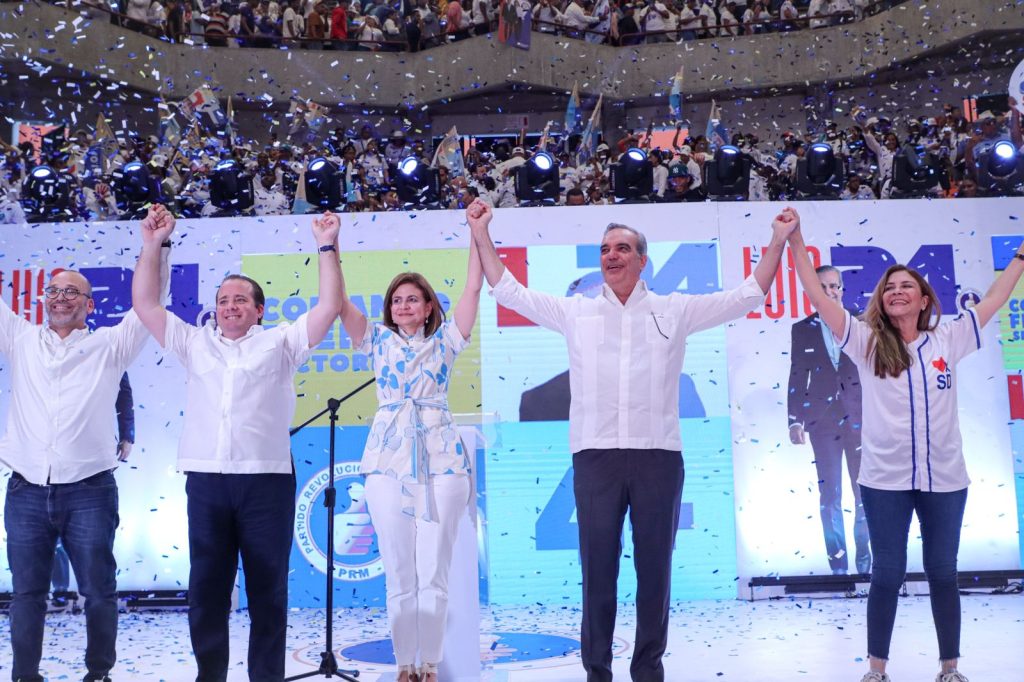 Abinader asegura que próximos 4 años habrá más transparencia, empleo, salud, seguridad, obras RD Abinader asegura que proximos 4 anos habra mas transparencia empleo salud seguridad obras RD