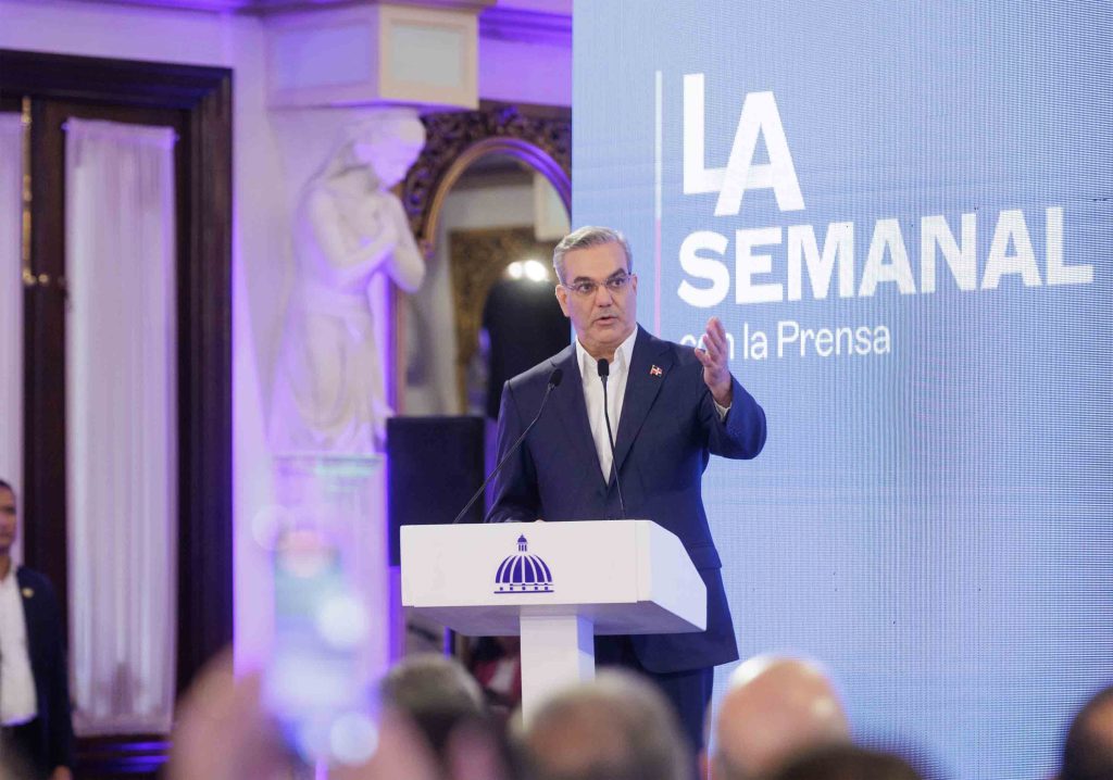 Abinader presenta anteproyecto de Ley de Libertad de Expresion Medios Audiovisuales y Plataformas Digitales