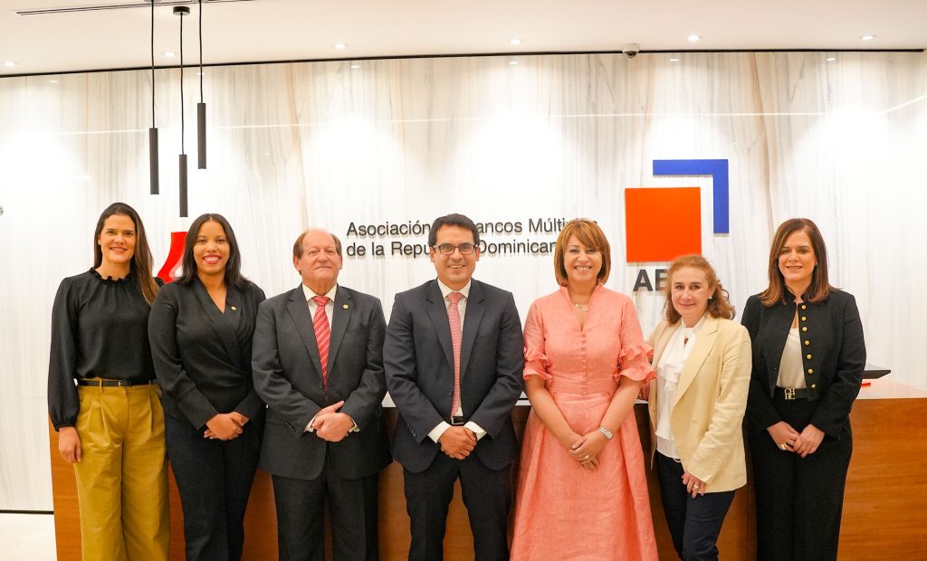 Asociacion de Bancos y de TransUnion luego del convenio