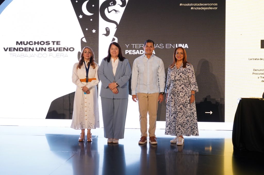 Asonahores y Embajada EE.UU . firman acuerdo para capacitar al sector hotelero