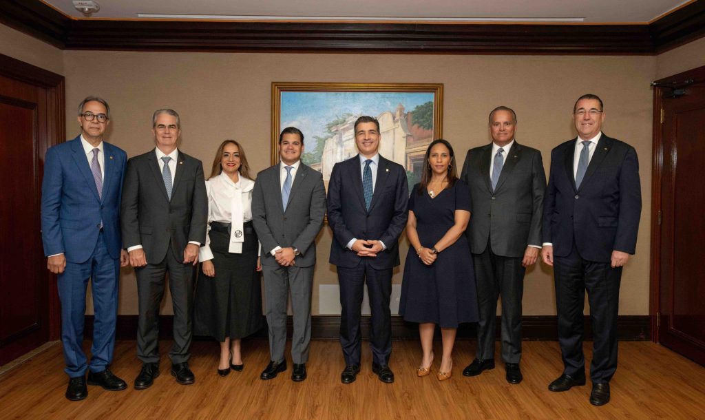 Banco Popular y ASONAHORES presentan tercer estudio sobre turismo dominicano