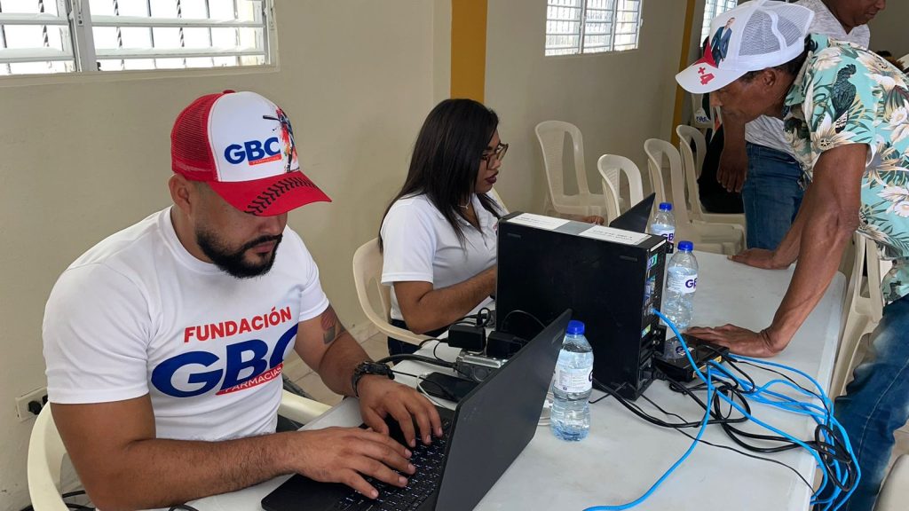 Fundación GBC lleva amplia jornada de salud gratuita a Santiago y Navarrete Fundacion GBC lleva amplia jornada de salud gratuita a Santiago