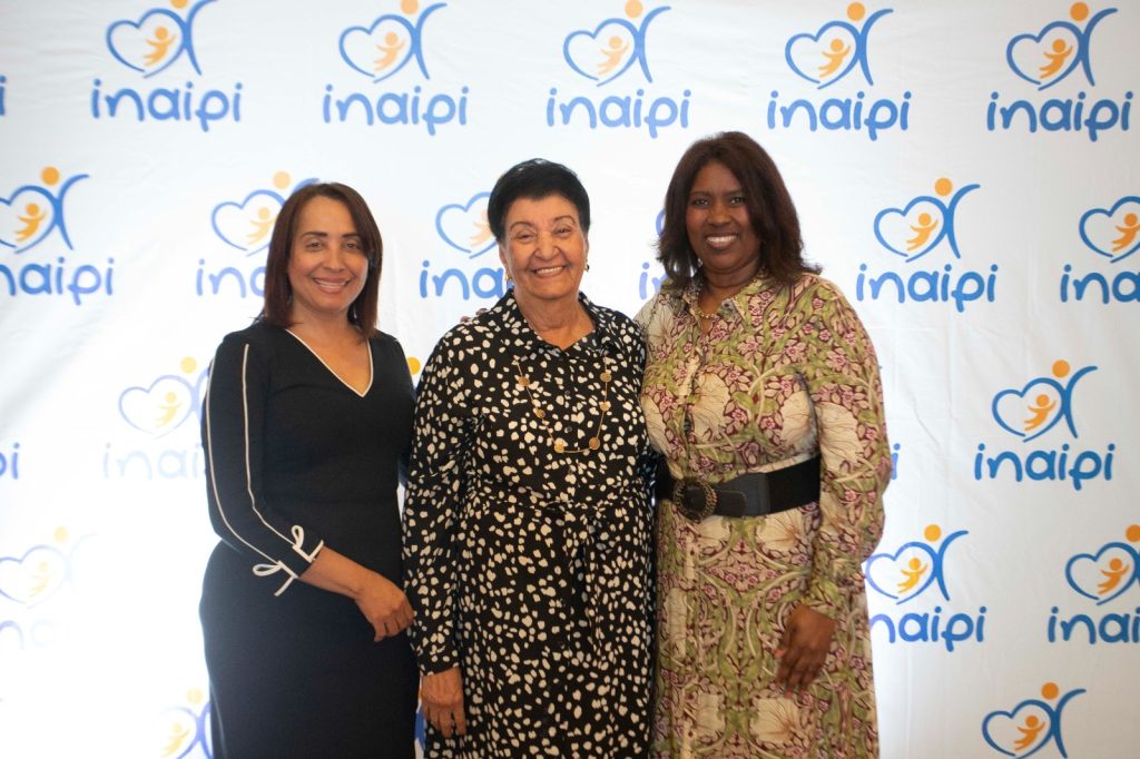 INAIPI promueve su modelo de atencion en encuentro con periodistas y comunicadores