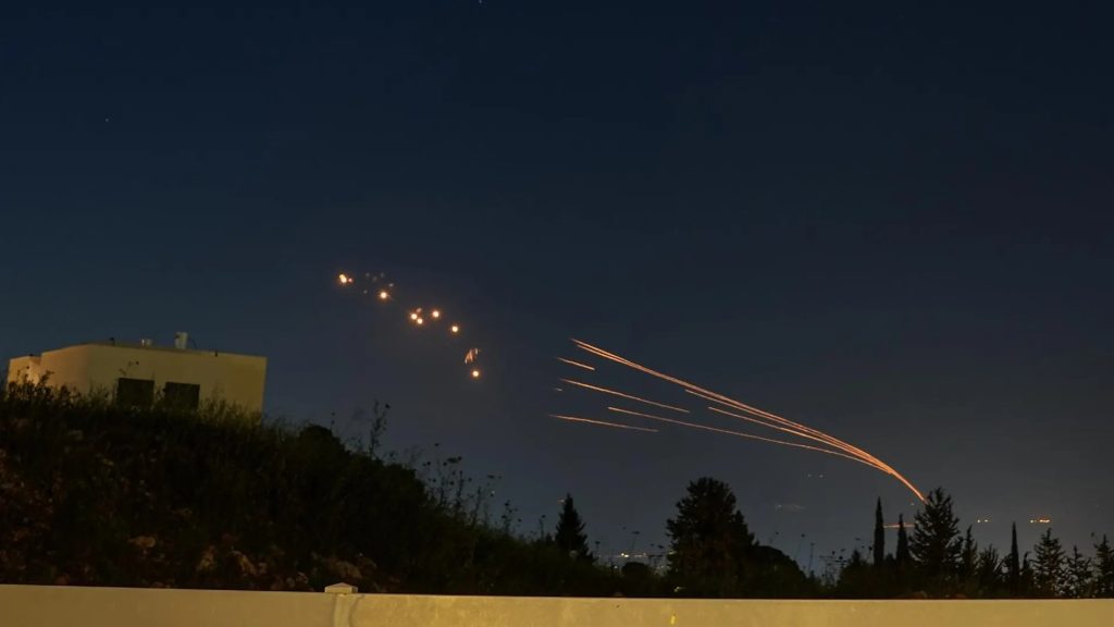 Iran lanza un ataque con decenas de drones contra Israel