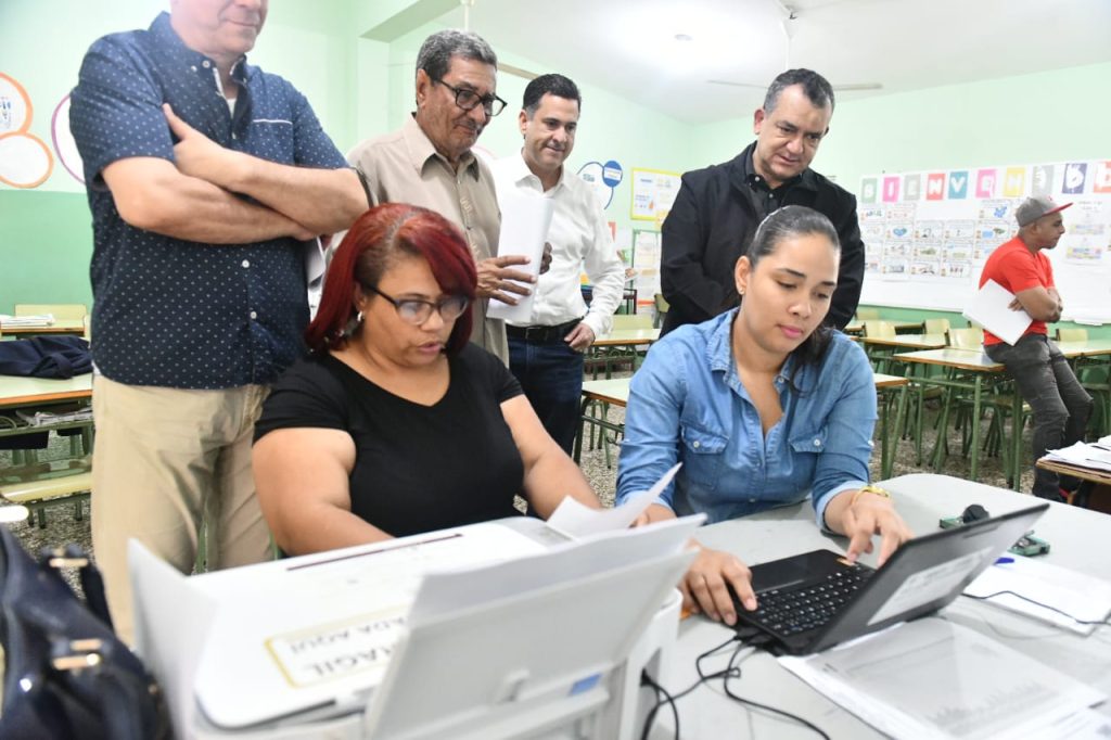 La JCE realiza primera prueba regional del computo electoral de cara a elecciones presidenciales y congresuales con delegados de partidos
