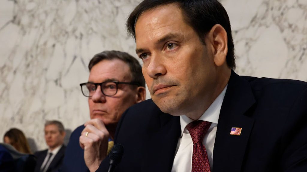 Marco Rubio afirma que Biden quiere RD acepte a tres millones de haitianos