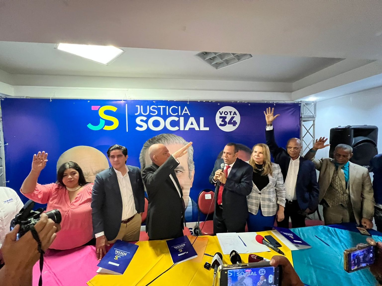 Silvio Duran presidente municipal de Justicia Social en Santiago