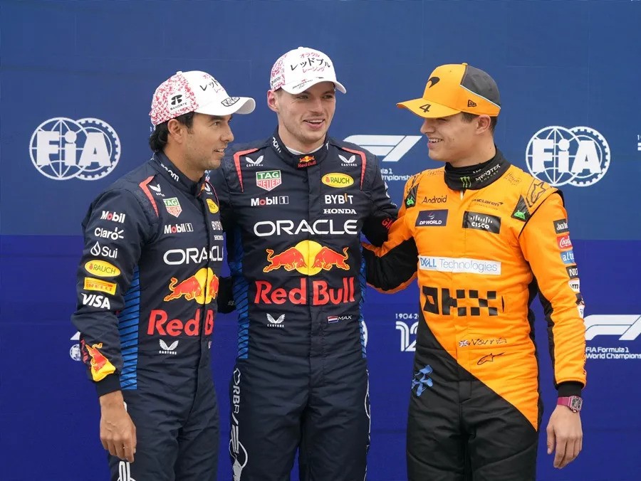 Verstappen firma la ‘pole en Japon Checo segundo