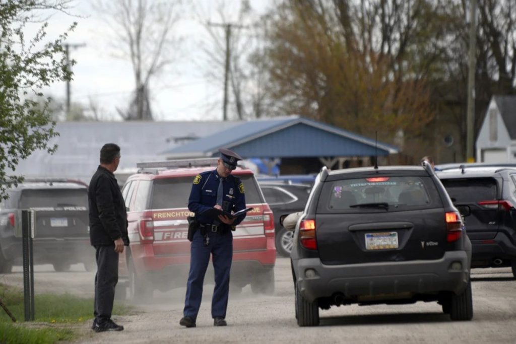 conductora ebria se estrello contra un club en Michigan durante una fiesta infantil y mato a dos ninos1