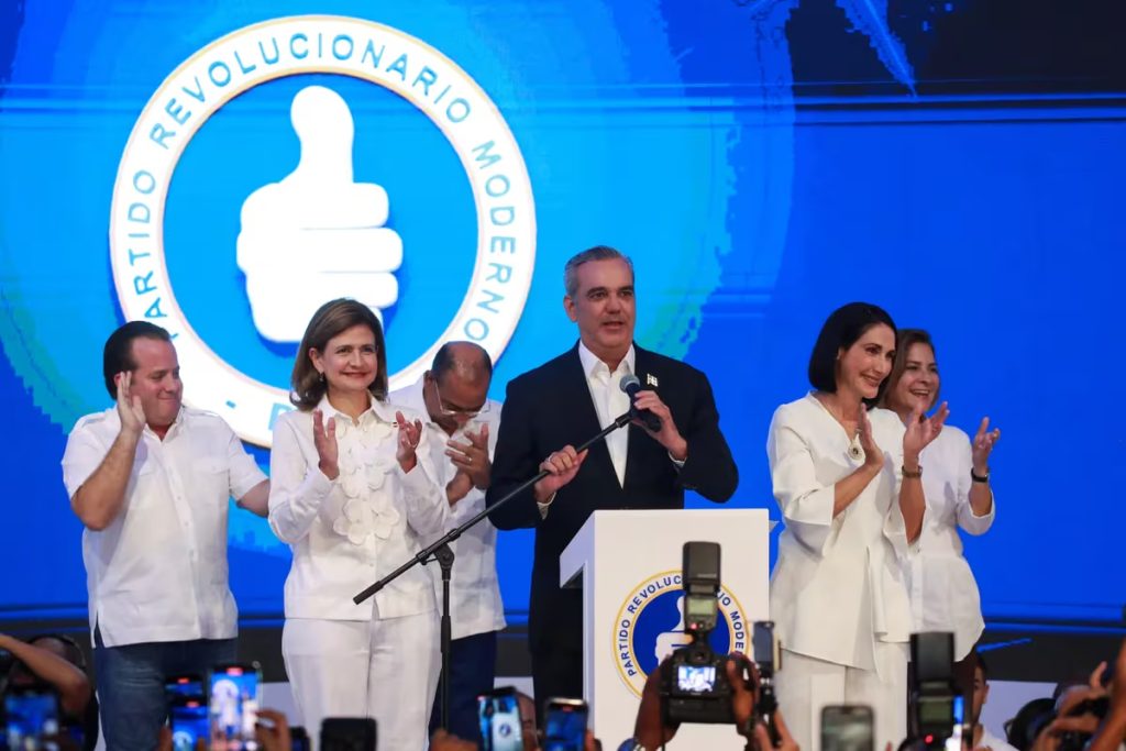Abinader fue reelecto presidente de Republica Dominicana en primera vuelta