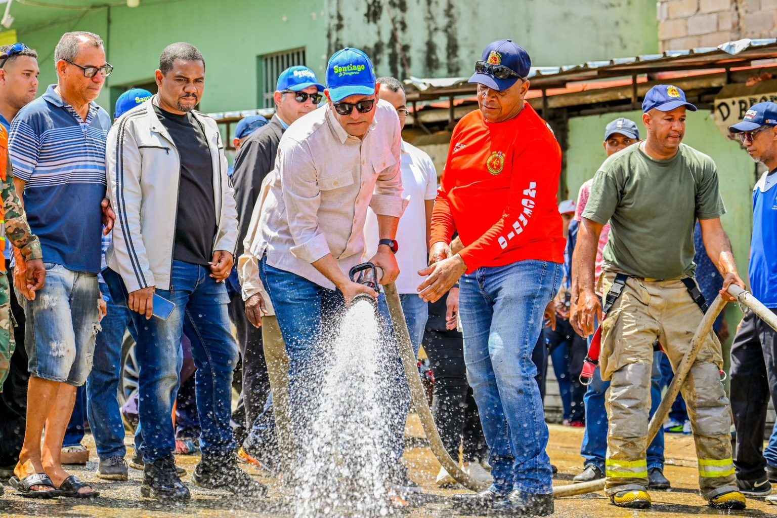 Alcalde Ulises Rodriguez inicia transformacion del Hospedaje Yaque