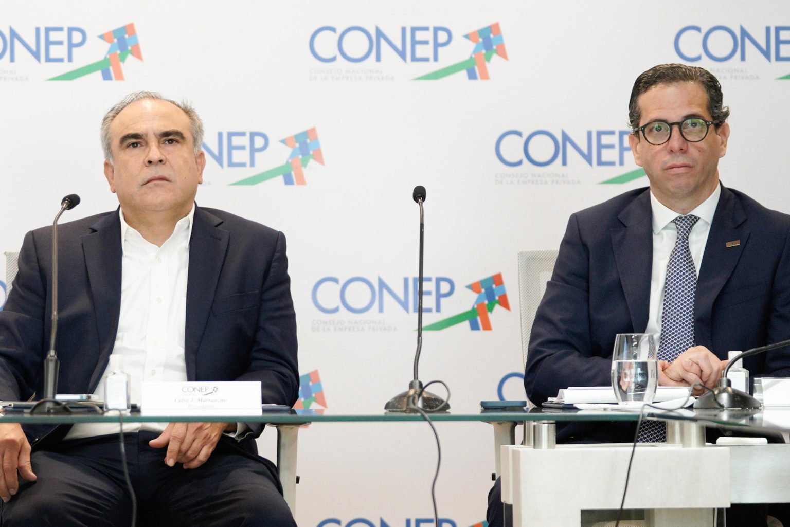 Celso J. Marranzini presidente del CONEP y Cesar Dargam vicepresidente ejecutivo del CONEP