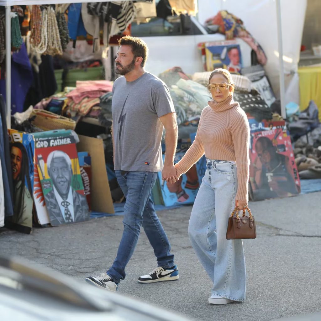 Jennifer Lopez y Ben Affleck desatan rumores de divorcio