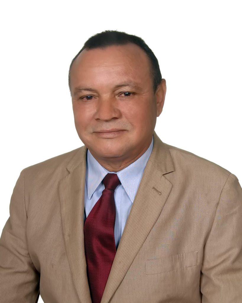 Teofilo Vasquez del PRM gana