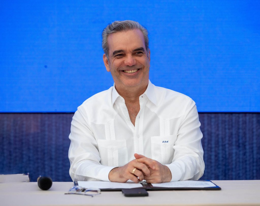 Presidente Abinader viajará este domingo a Panamá para la toma de posesión del presidente electo, José Raúl Mulino Abinader viajara este domingo a Panama