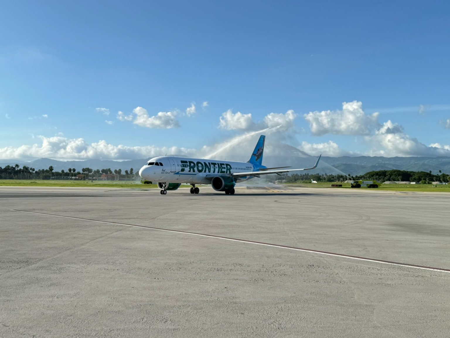 Air Europa inaugura su vuelo Madrid – Santiago aumentara turismo al Cibao y comercio con Espana1