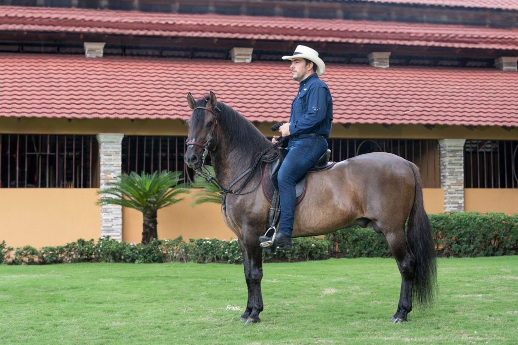 Carlucho Gutierrez eljacaguero