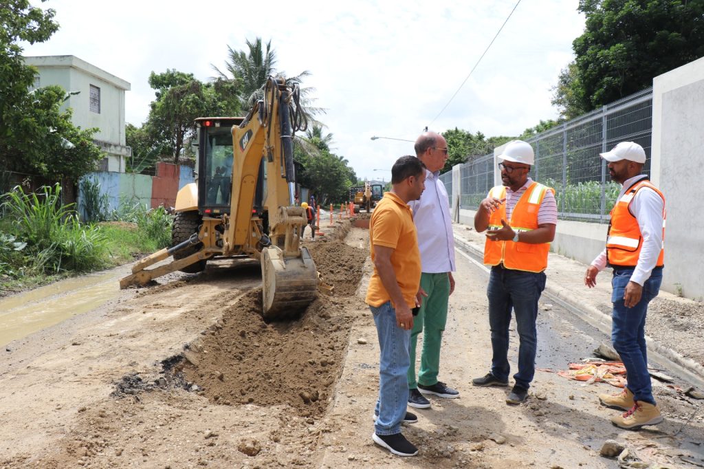 Coraasan ejecuta colector aguas residuales en Padre Las Casas por más de 220 millones de pesos Coraasan ejecuta colector aguas residuales en Padre Las Casas por mas de 220 millones de pesos