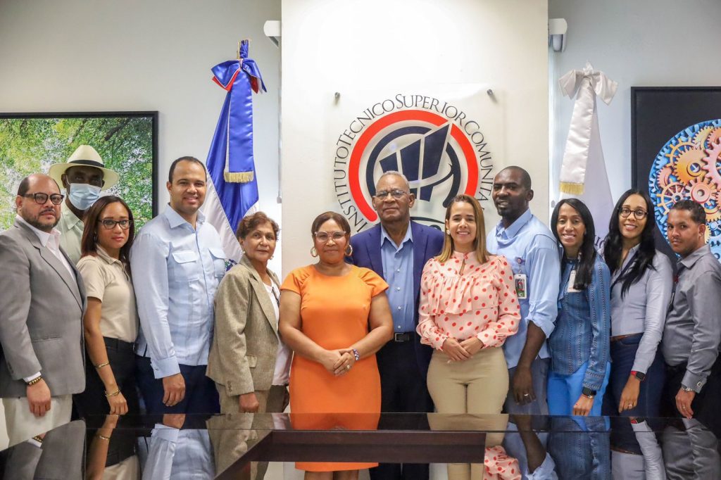 Instituto Tecnico Superior Comunitario ITSC y MINERD ultiman detalles para instalacion de Politecnico Comunitario